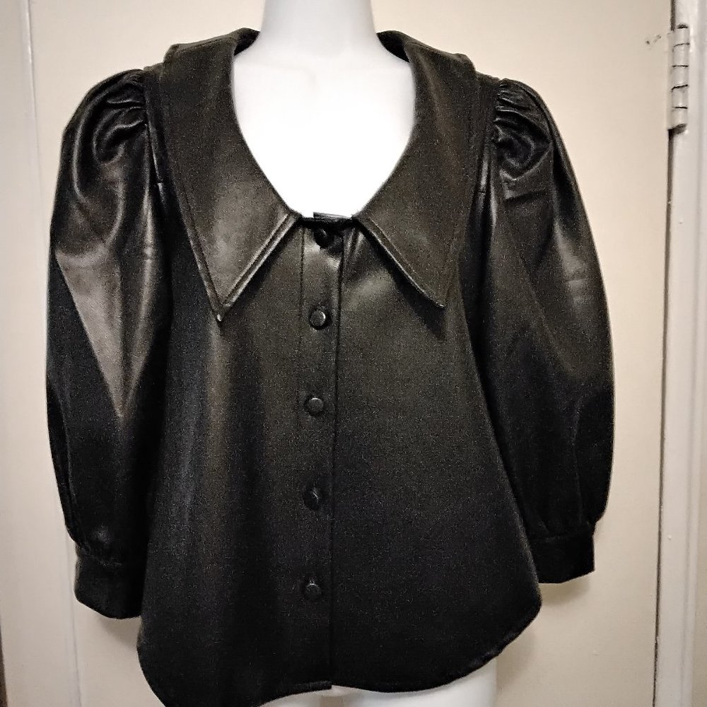 Dolce CABO Black Pleather Puff Sleeve top size XS